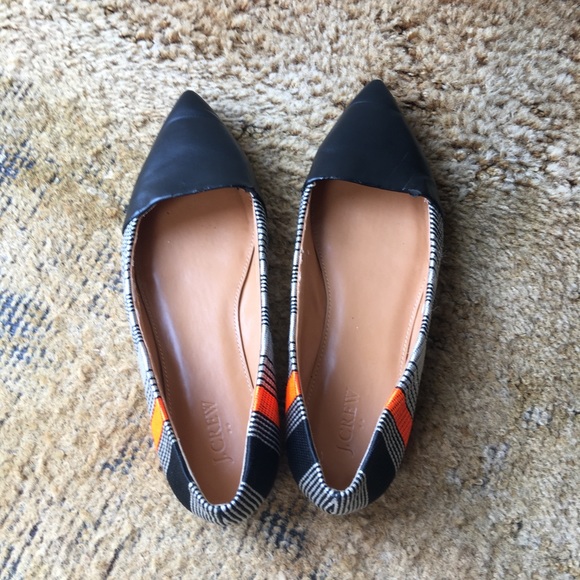 EUC Women’s beautiful J. Crew flats - Picture 2 of 15
